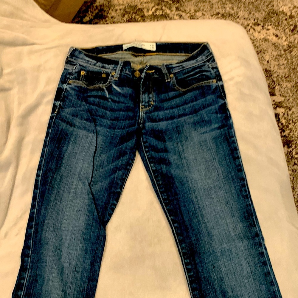Abercrombie and ditch jeans size 27, 33 l. Skinny jeans.